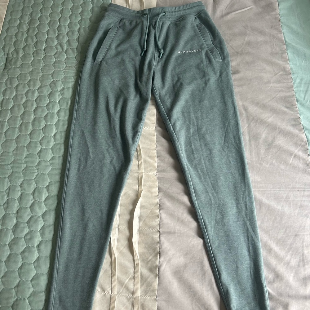 Alphalete Joggers - Women’s